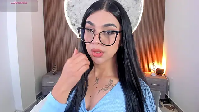 RoseCassie online show from 7, 2, 2026