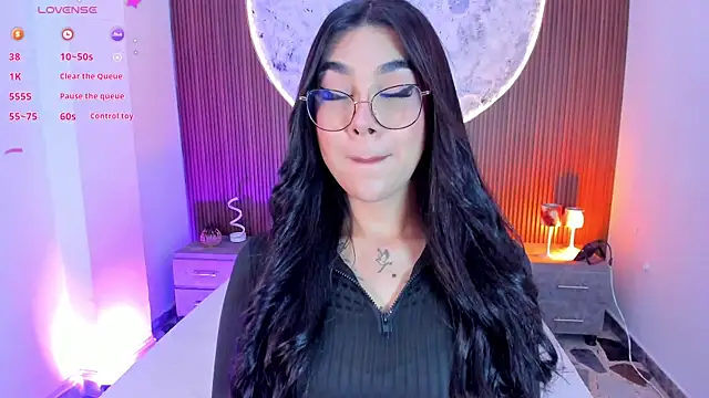 RoseCassie online show from 6, 6, 2026