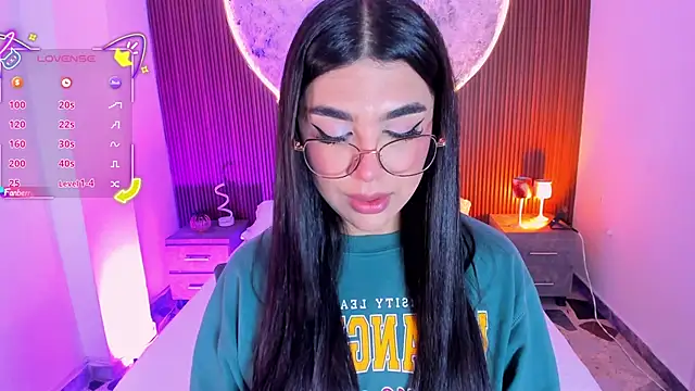 RoseCassie online show from 8, 6, 2026
