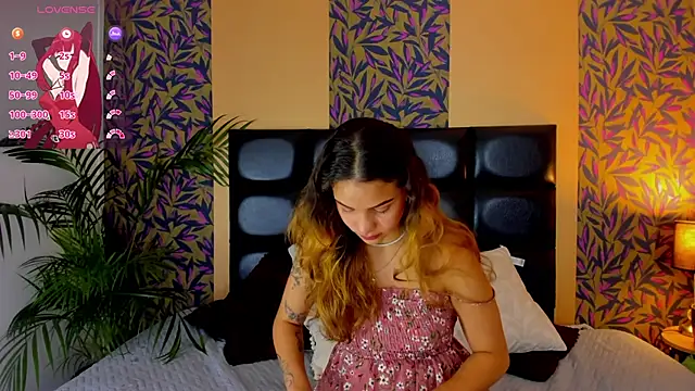 hinata itachi online show from 8, 3, 2025