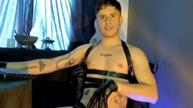 Antonello Vannucci online show from 7, 11, 2025