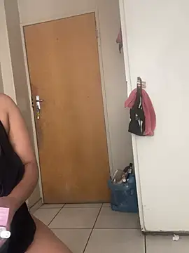 beverlyxxxx online show from 16, 1, 2025