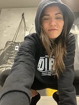 AlejandritaMilano online show from 27, 5, 2026