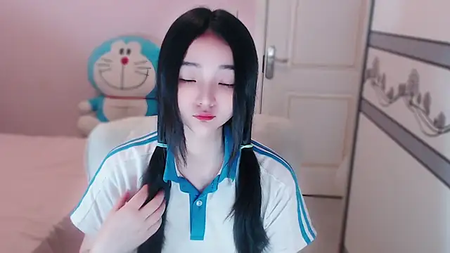 xiao-xiao-D online show from 18, 10, 2025