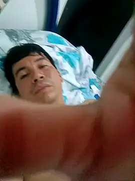 Snapshot of bisexual0007 chatting on 24, 12, 2024 bisexual0007 online show from 24, 12, 2024