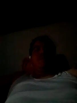 Snapshot of bisexual0007 chatting on 2, 1, 2025 bisexual0007 online show from 2, 1, 2025