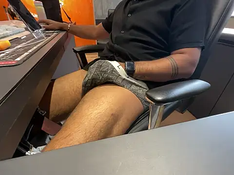 Nil Talreja online show from 12, 11, 2025