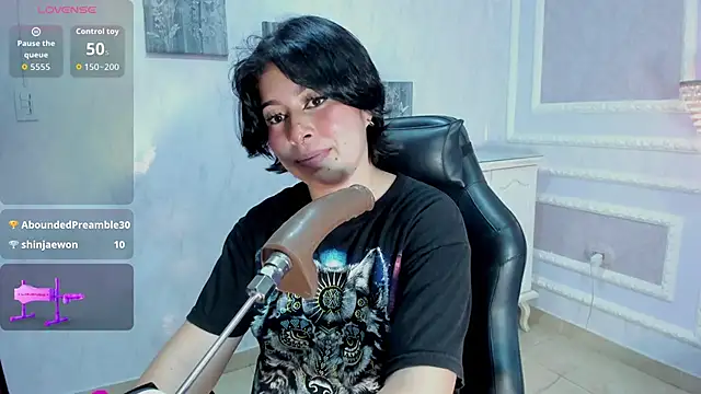 Lily Martinez online show from 12, 9, 2025