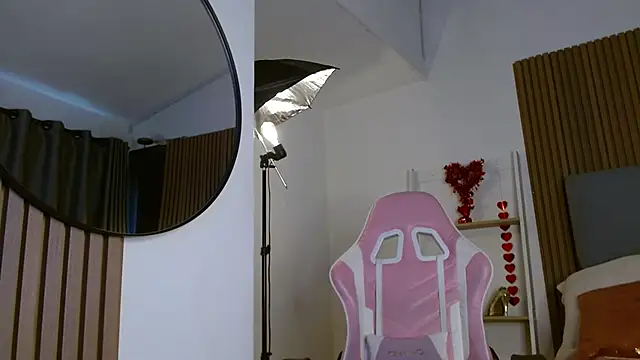 Sienna Blake  online show from 20, 9, 2025