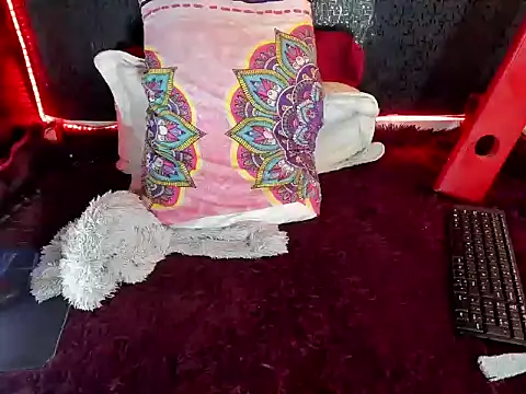 katizaldana online show from 26, 2, 2025