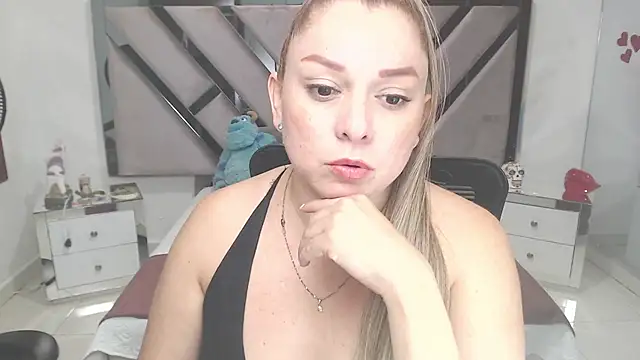 natalia5560 online show from 13, 3, 2025