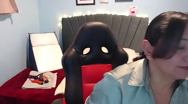 Snapshot of AngelRouss chatting on 13, 2, 2025 AngelRouss online show from 13, 2, 2025