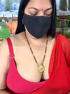 FlatVincy4 online show from 9, 11, 2025