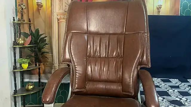 FlatVincy4 online show from 24, 4, 2026