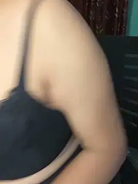 hot menka online show from 1, 2, 2025