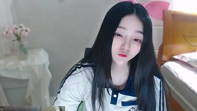 qiqi--- online show from 24, 4, 2026