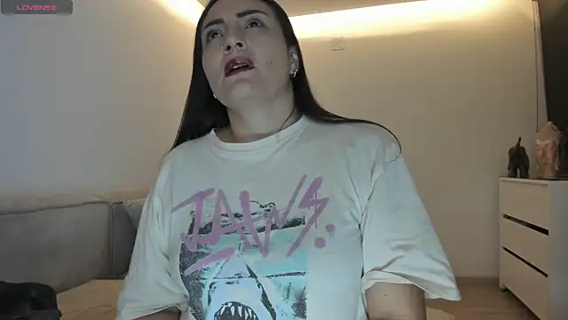 mariana 1  online show from 3, 3, 2026