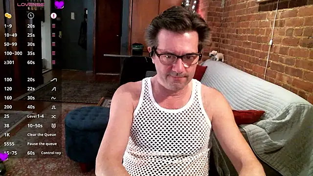 Johnny Bottoms online show from 16, 3, 2025