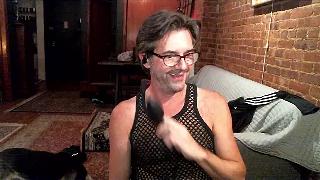 Johnny Bottoms online show from 14, 11, 2025