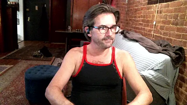 Johnny Bottoms online show from 28, 11, 2025