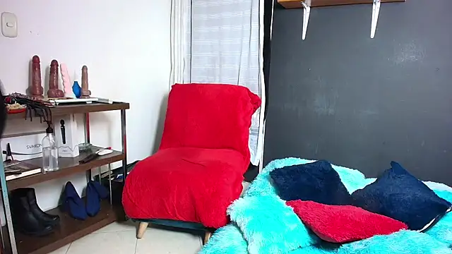 Snapshot of marisol1977hot chatting on 14, 10, 2025 marisol1977hot online show from 14, 10, 2025