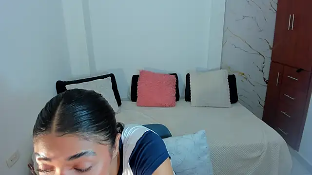 Snapshot of martina_roldam chatting on 27, 6, 2026 martina roldam online show from 27, 6, 2026