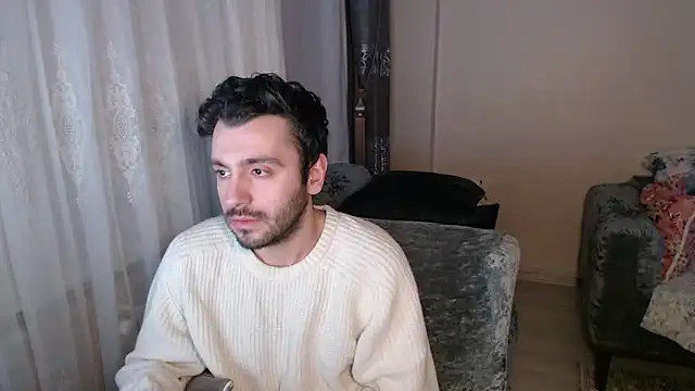 handsomeee04 online show from 18, 4, 2026