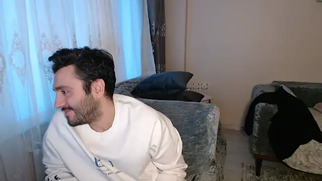 handsomeee04 online show from 21, 4, 2026