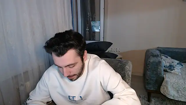 handsomeee04 online show from 21, 4, 2026