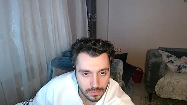 handsomeee04 online show from 23, 4, 2026