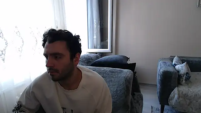 handsomeee04 online show from 24, 4, 2026