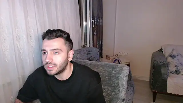 Snapshot of handsomeee04 chatting on 19, 6, 2026 handsomeee04 online show from 19, 6, 2026