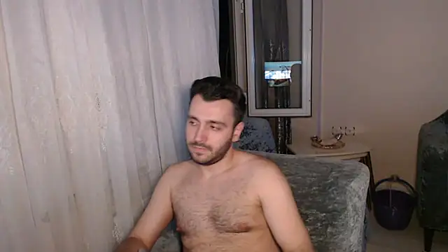 Snapshot of handsomeee04 chatting on 1, 7, 2026 handsomeee04 online show from 1, 7, 2026