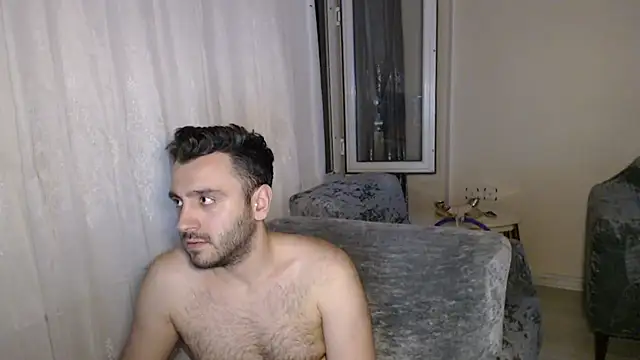 Snapshot of handsomeee04 chatting on 4, 7, 2026 handsomeee04 online show from 4, 7, 2026