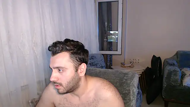 Snapshot of handsomeee04 chatting on 18, 7, 2026 handsomeee04 online show from 18, 7, 2026