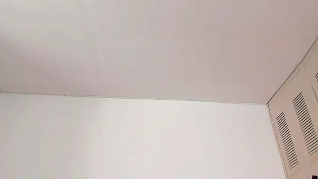 emmaTorres1 online show from 28, 1, 2025