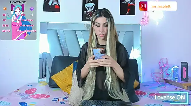 Snapshot of supradoll chatting on 13, 2, 2025 supradoll online show from 13, 2, 2025