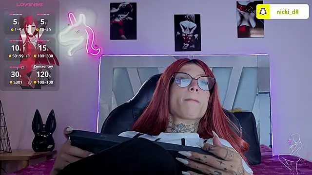 Snapshot of supradoll chatting on 17, 9, 2025 supradoll online show from 17, 9, 2025