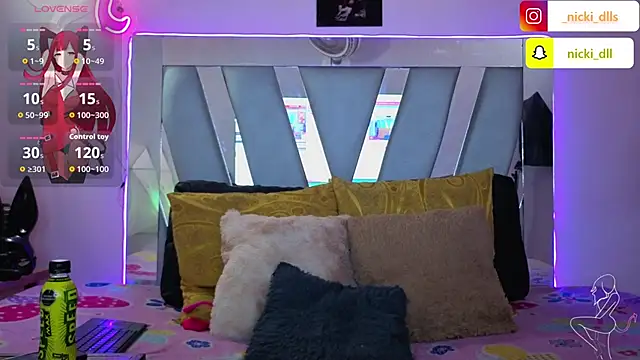 Snapshot of supradoll chatting on 3, 10, 2025 supradoll online show from 3, 10, 2025