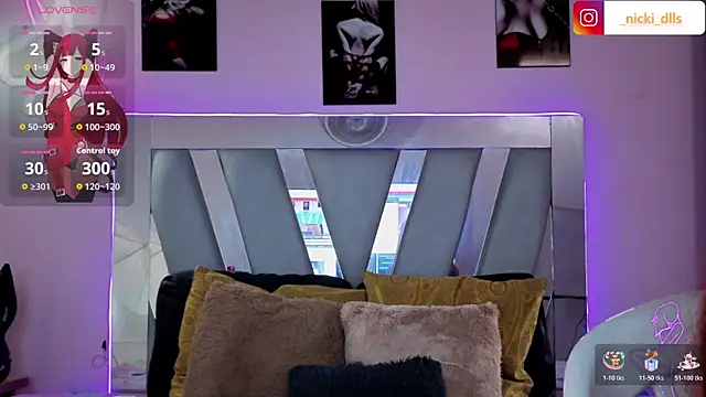 Snapshot of supradoll chatting on 28, 10, 2025 supradoll online show from 28, 10, 2025