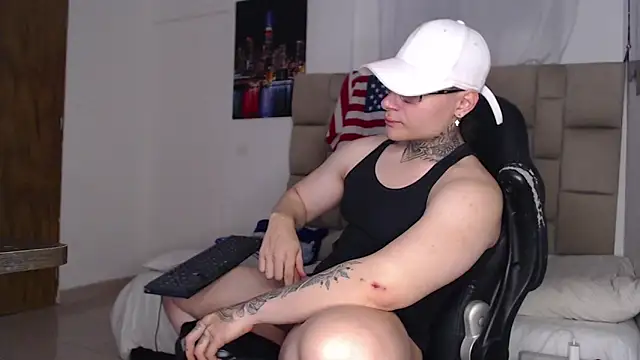 DennisWalkerr online show from 27, 12, 2024