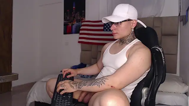 DennisWalkerr online show from 28, 12, 2024