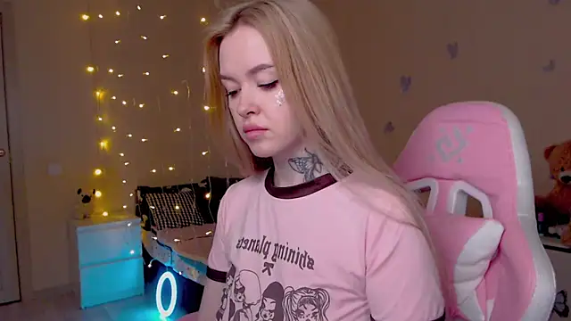 Naughty Mable online show from 18, 3, 2026