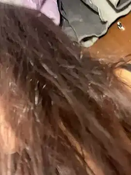 lauuraww online show from 11, 1, 2025