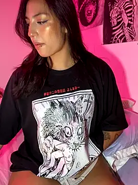 lauuraww online show from 24, 9, 2025