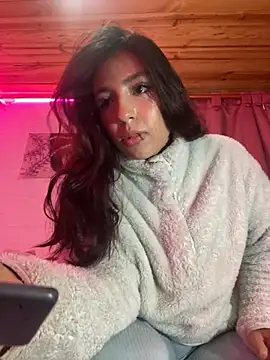 lauuraww online show from 30, 9, 2025