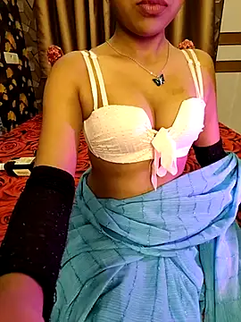 Little  Lia online show from 23, 2, 2025