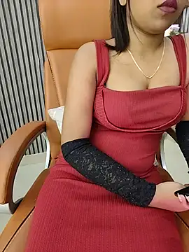 Little  Lia online show from 6, 6, 2026