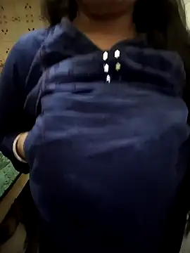 Snapshot of Soniya_444 chatting on 5, 5, 2026 Soniya 444 online show from 5, 5, 2026