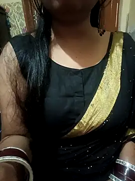 Snapshot of Soniya_444 chatting on 8, 5, 2026 Soniya 444 online show from 8, 5, 2026